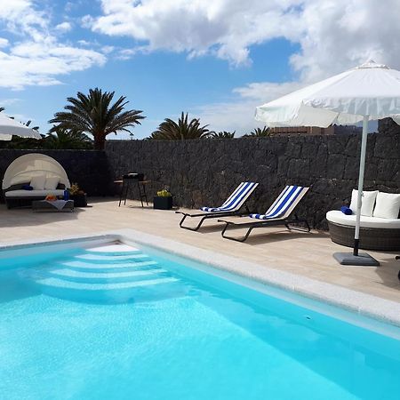 Casa Volcanes Costa Teguise Esterno foto